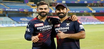 How Virat Kohli Helped Dinesh Karthik Return To India Twice
