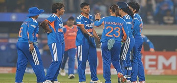 Rohit Sharma, Gautam Gambhir lead support IND women PAK clash