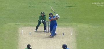 Shafali Verma first-ball six vs Pakistan, fans react