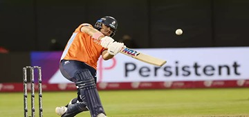 Lhuan-dre Pretorius explosive chase leads Unicorns to top position
